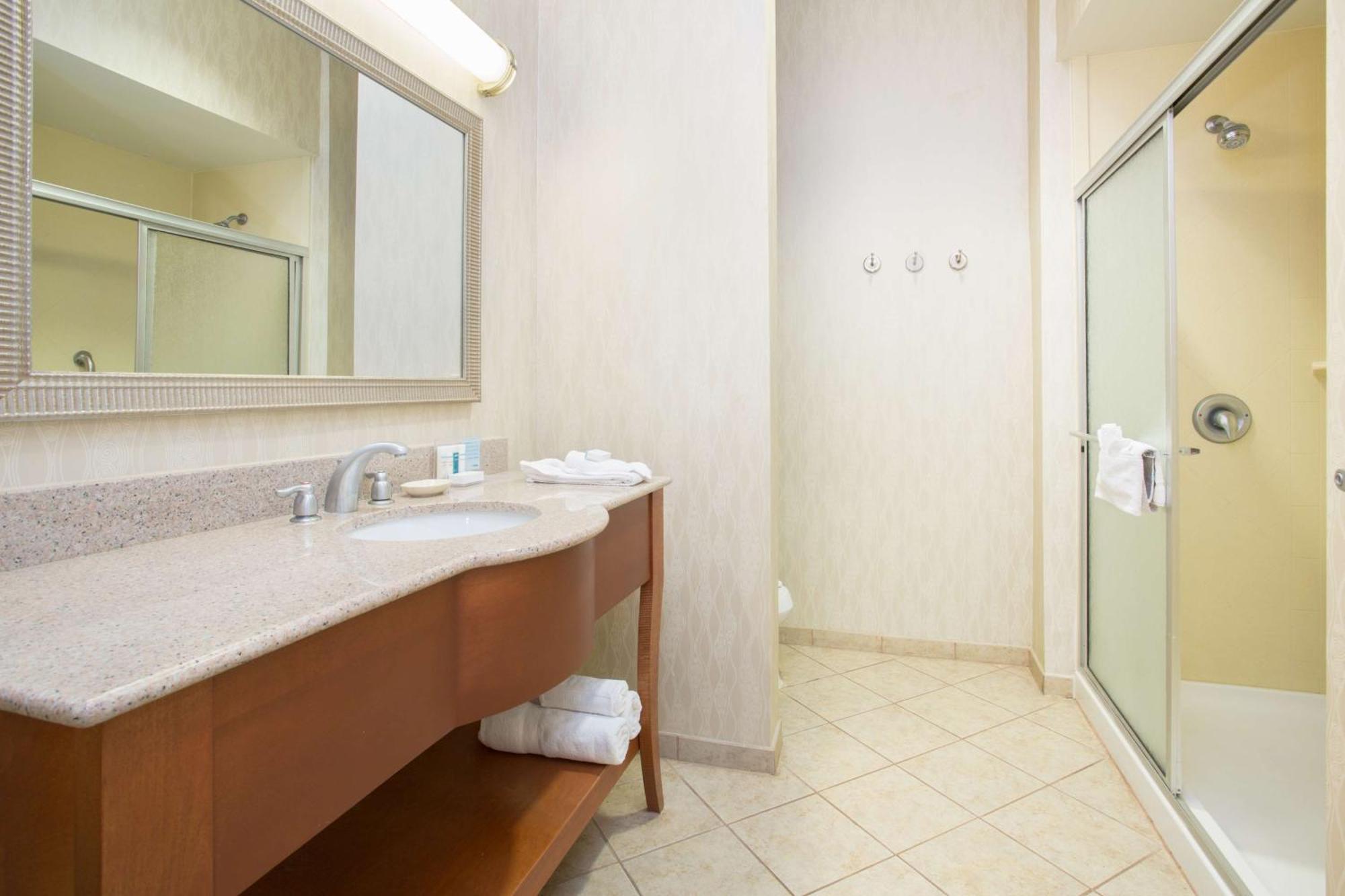 Hampton Inn Santa Rosa Esterno foto